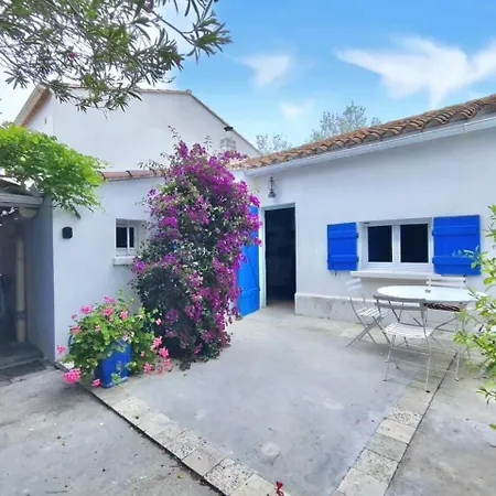 La Maisonette Cambon, Charme En Camargue *
